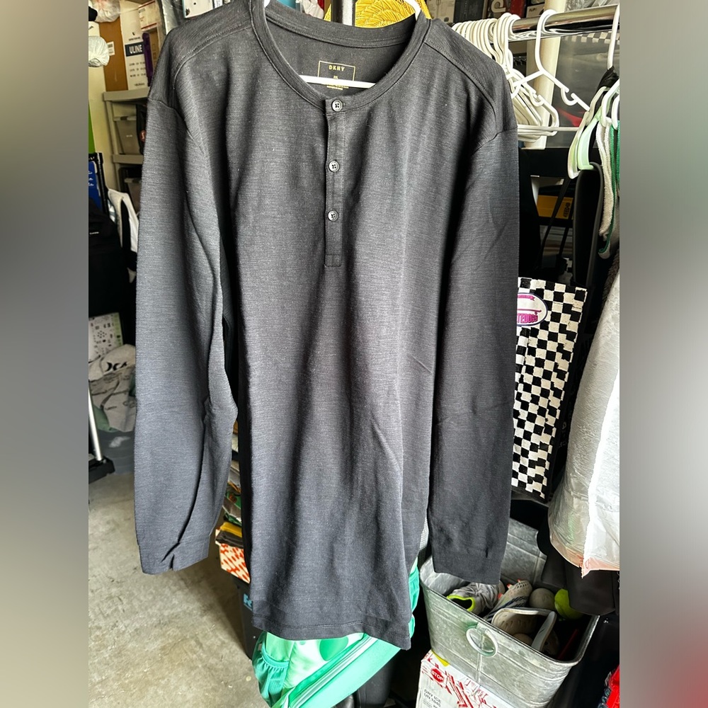DKNY LONG SLEEVE (XXL)